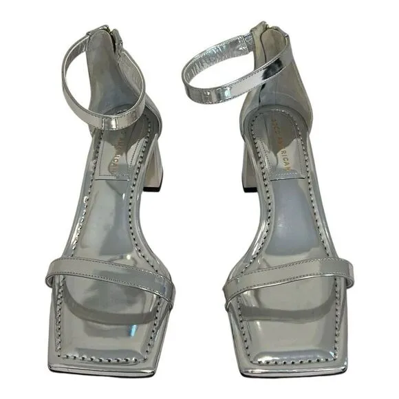 Good American Womens Size 8 Silver Patent Leather Ankle Strap Square Toe Sandals