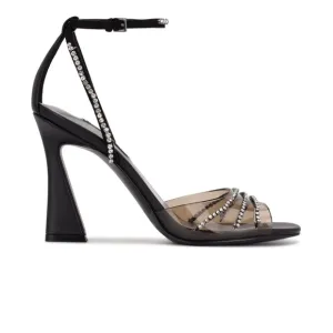 Gorgeous Nine West Sandals​