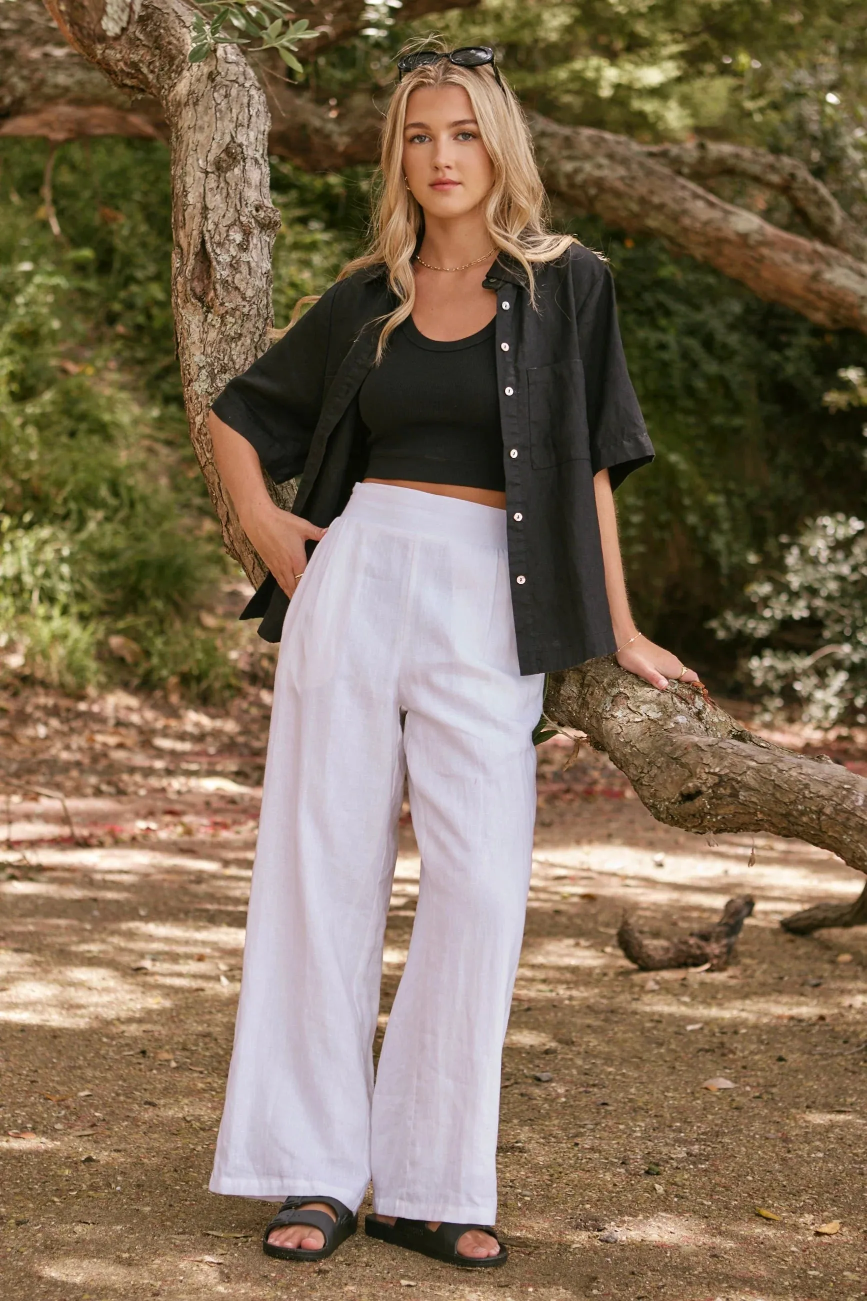 Guardian White Linen Pleat Front Wide Leg Pant - White