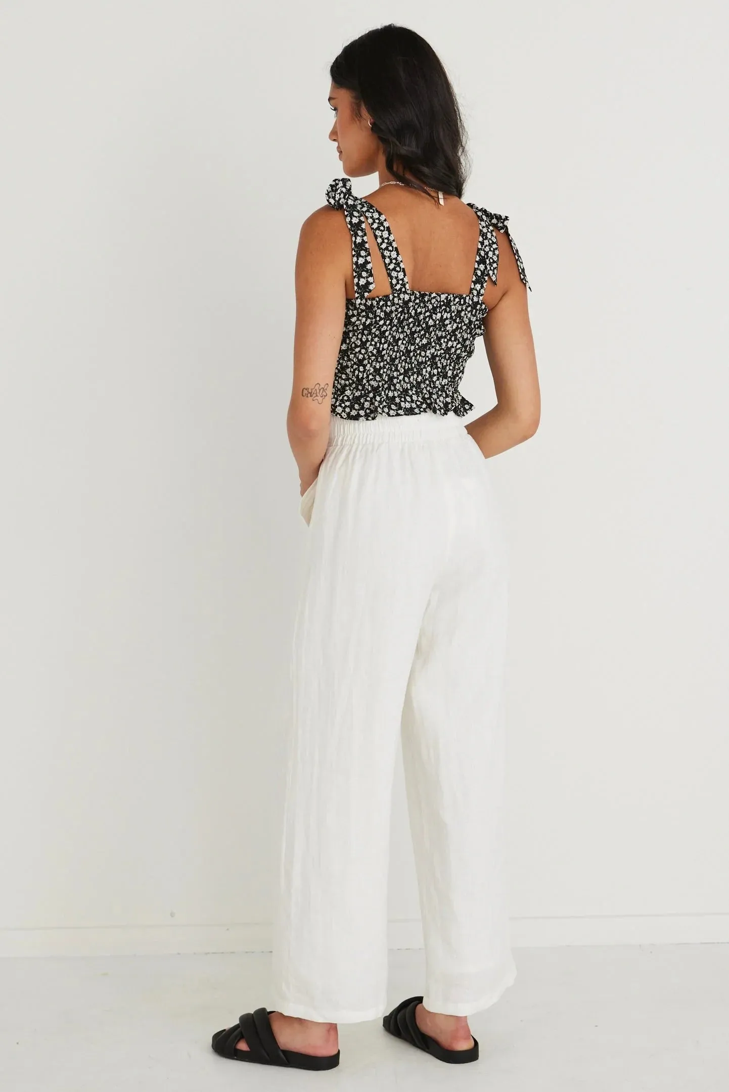 Guardian White Linen Pleat Front Wide Leg Pant - White
