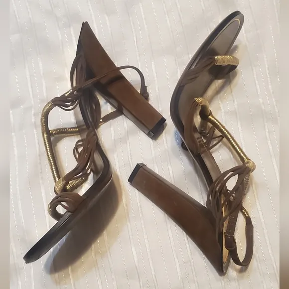 GUCCI Anita Brown &amp; Gold ropes sandals.
