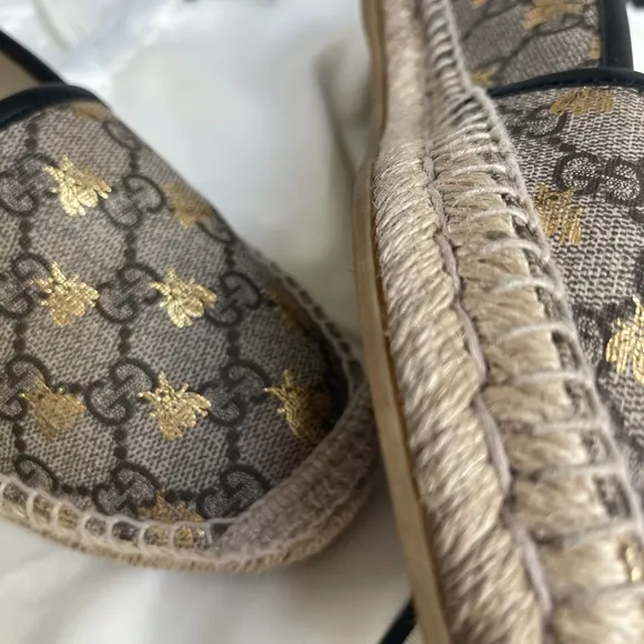 Gucci Bee Beige and Black Espadrilles