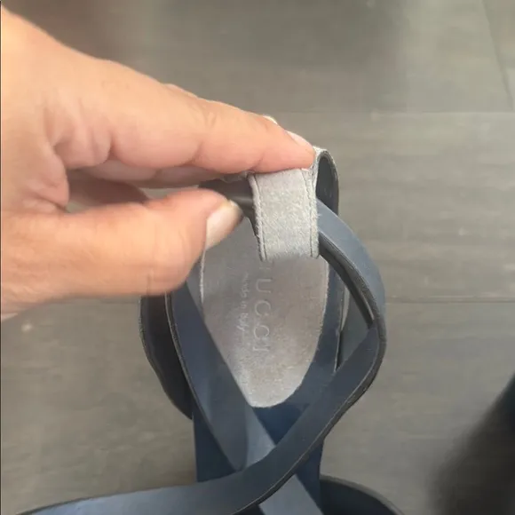 Gucci Blue Sandals with Cross-Strap Design