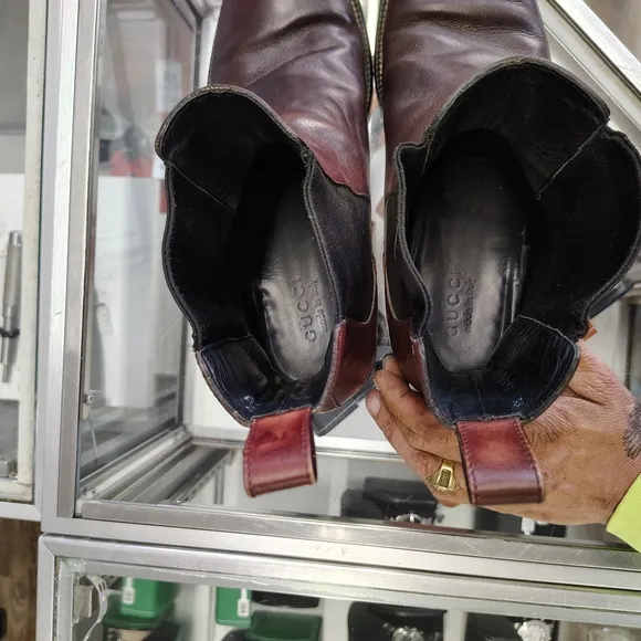 Gucci Brown and Black Leather Chelsea Boots