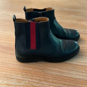 Gucci Chelsea boots