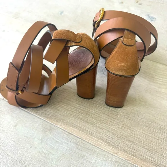 Gucci Lifford Maori Ankle Strap Sandals