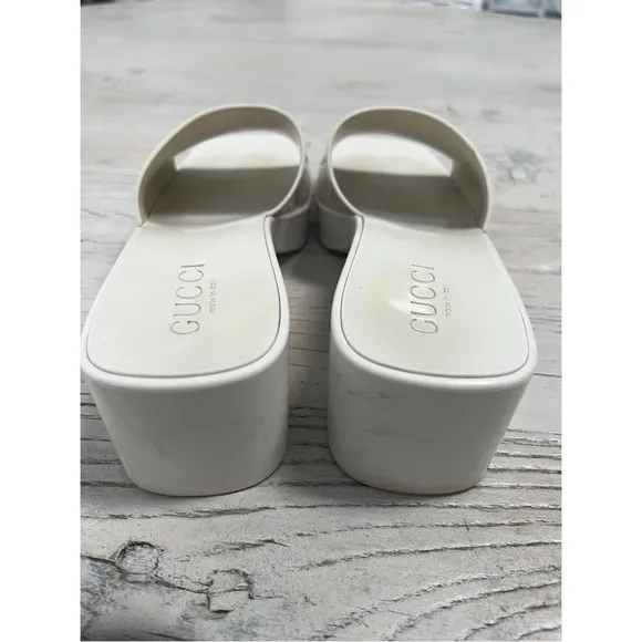 Gucci Mystic White Slide Sandals with Block Heel – Size EU 39 / US 9–9.5