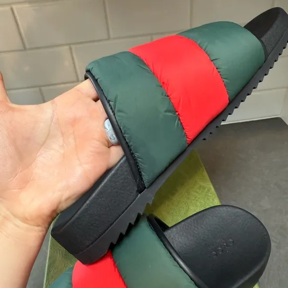 Gucci Nylon Puffer Sandals size 40 Women’s 9-10