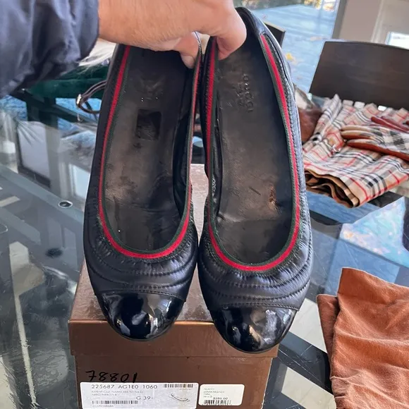 Gucci Vintage Black Leather Ballet Flats 39