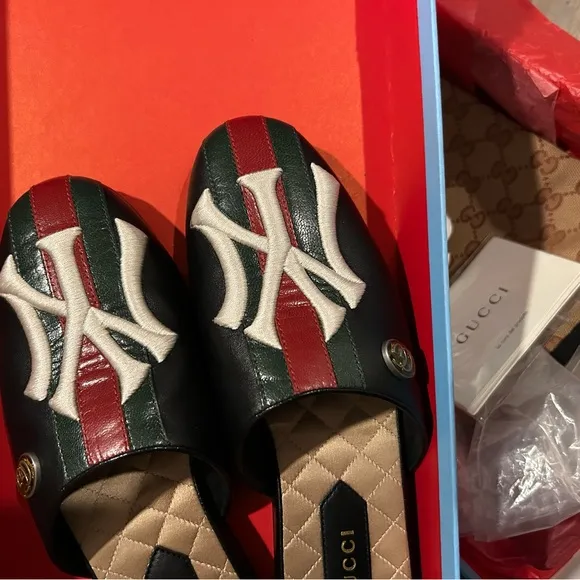 Gucci Women's Flamel Sandals