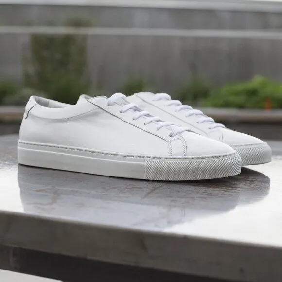 Gustin White Low Top Sneakers size 11
