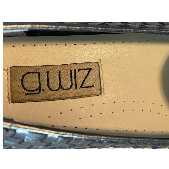 G.Wiz Silver Grey Metallic Woven Pattern Loafers size 6M