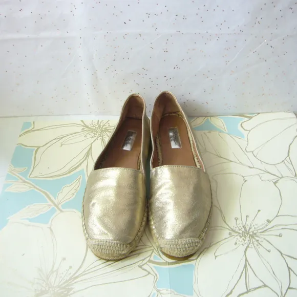Halogen Gold Leather Espadrille Flats - Size 8 EUC