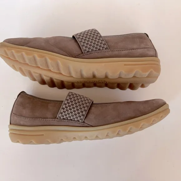 Hartjes Nubuck Ballerina Flats (UK6/US8)