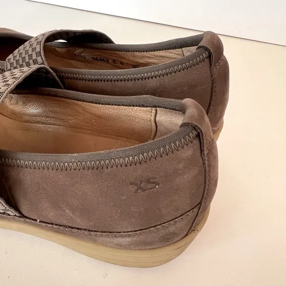 Hartjes Nubuck Ballerina Flats (UK6/US8)