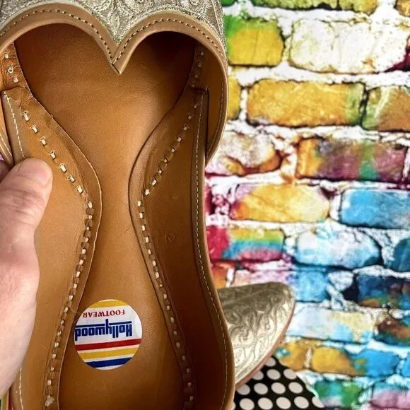 Hollywood Footwear Gold Tone Flats Leather Sole Size 2