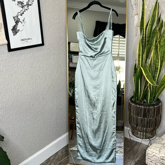 HOUSE OF CB 'Costanza' Light Jade Maxi Dress NWOT