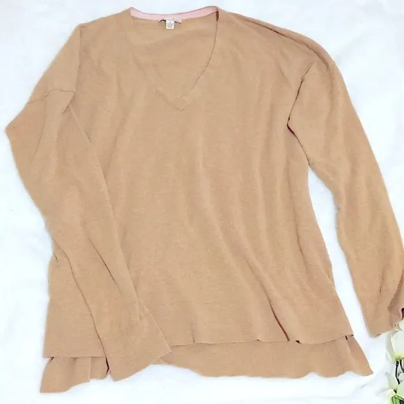 HP✨»-»3pc Casual Bundle«-« VNeck Pullover LongSleeves Muscle Shirt  Ballet Flats