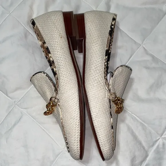 HTF RARE Like new Tory Burch Benton charm loafers