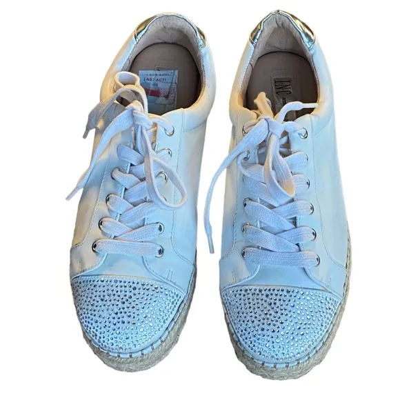 INC International Concepts White Sneaker with Rhinestones Size 8.5.
