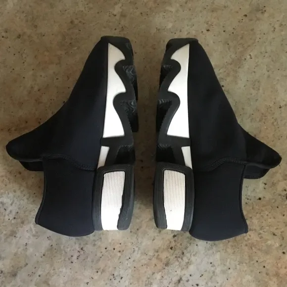 iRi NYC WES I Black Outline Low Top Sneakers Made in Italy