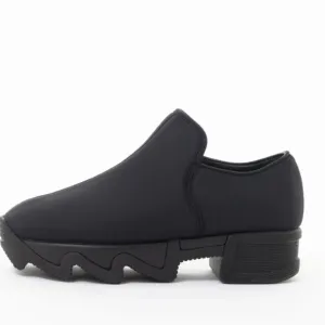 iRi Wes Low Top Sneakers in Black 39 9