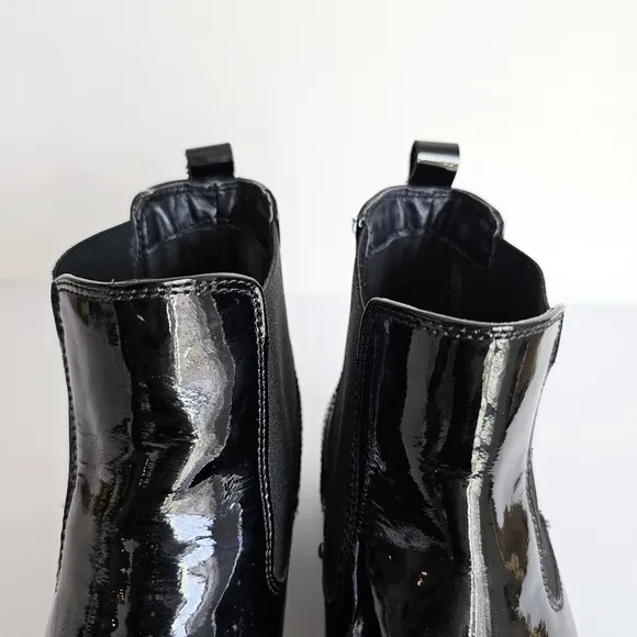 Italian Primadonna Collection Black Patent Genuine Leather Chelsea Ankle Boots 9
