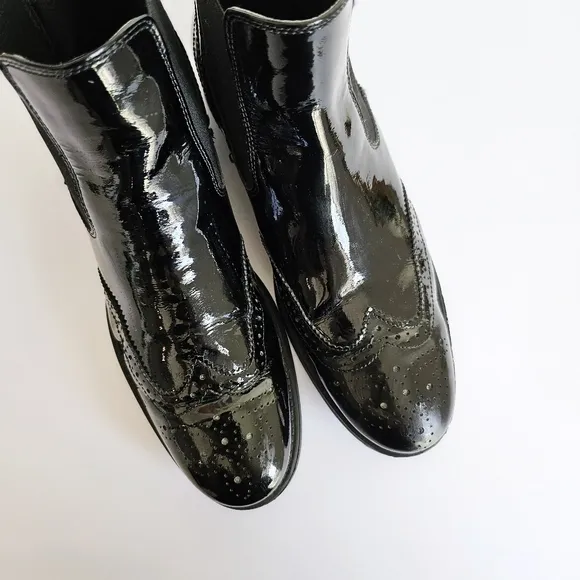 Italian Primadonna Collection Black Patent Genuine Leather Chelsea Ankle Boots 9