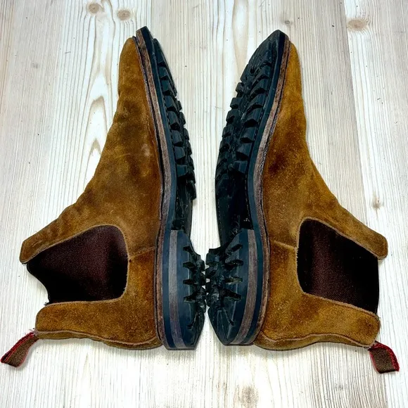 Itshide Commando Brown SuedeChelsea Boots