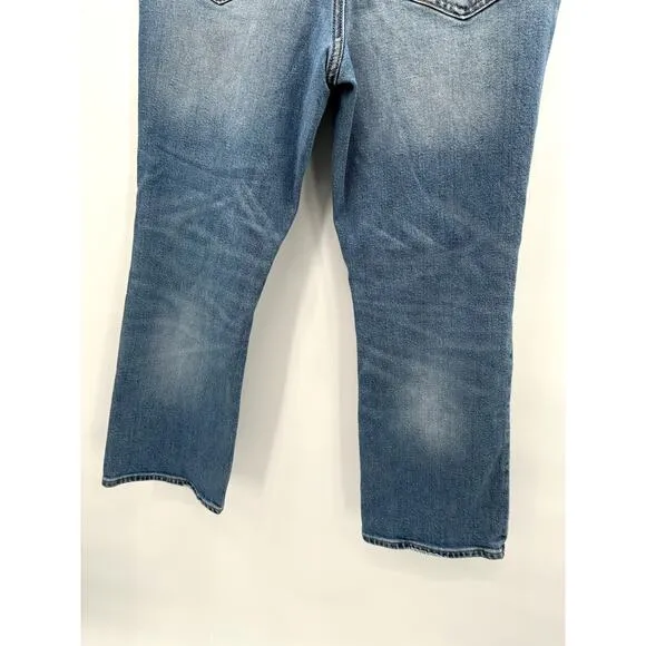J. Crew 9&quot; demi-boot crop jean in Christy wash // 28
