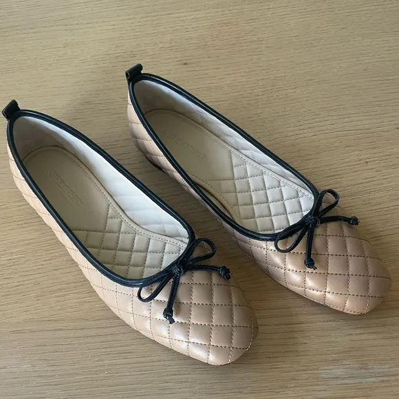 J. McLaughlin QUILTED LEATHER FLATS