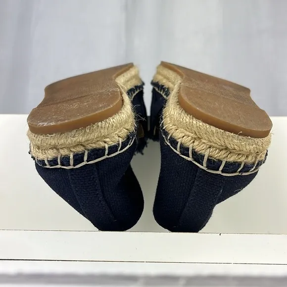 J. McLaughlin Redding Navy Canvas Espadrilles.