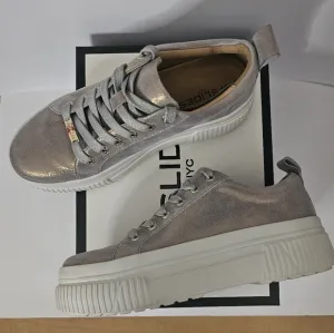 J Slides West Metalic Leather Lace Up Sneakers size 8