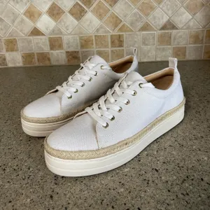 Jack Rogers Women’s MIA White Espadrille Platform Sneakers Size 9