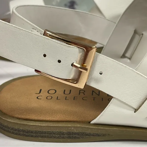 JC LAVINE SANDALS WHITE
