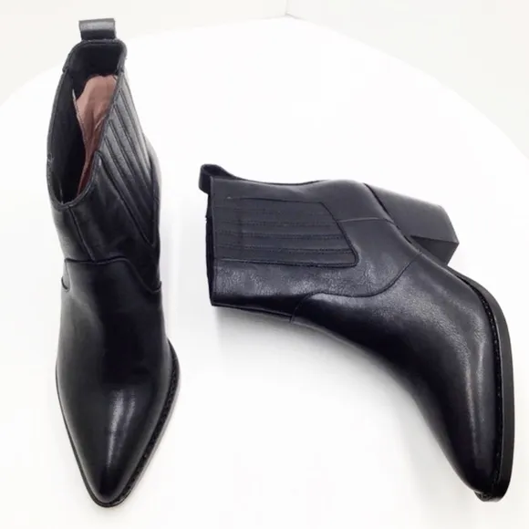 🆕{J.CREW} Chelsea Western Leather Boots