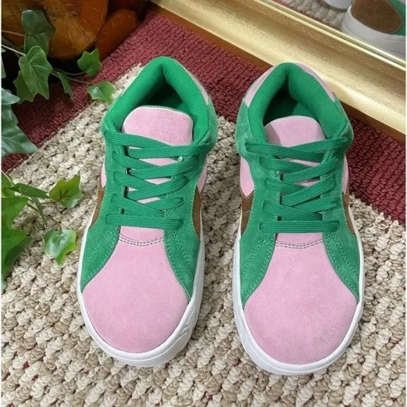 JEFFREY CAMPBELL Limit Platform Sneakers in Green / Pink, Sise 7