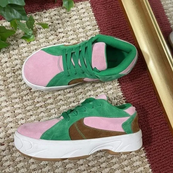JEFFREY CAMPBELL Limit Platform Sneakers in Green / Pink, Sise 7