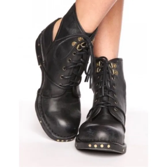 Jeffrey Campbell Rosie Cutout Combat Boots Black Leather Copper Rivets Size 6