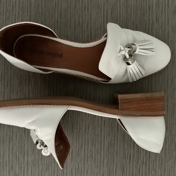 Jeffrey Campbell Slip-On Loafers Flats Tassel Detail White Women's Size 8