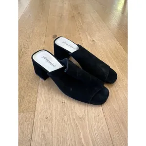 Jeffrey Campbell - Velvet Slip On Slide Sandals in Black