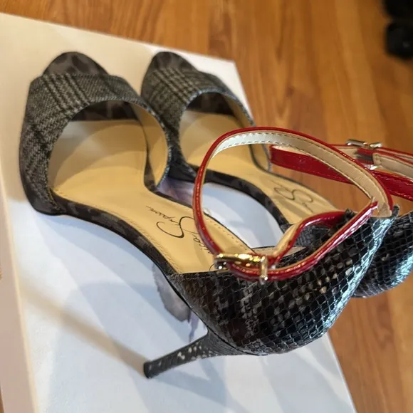 Jessica Simpson Sandals