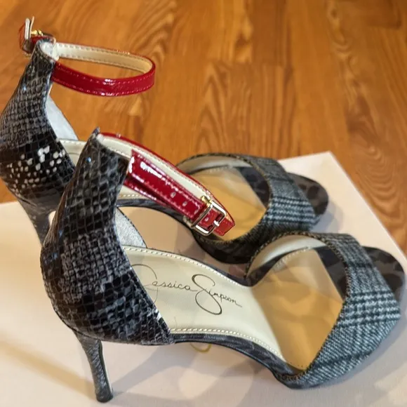 Jessica Simpson Sandals