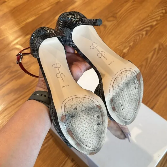 Jessica Simpson Sandals