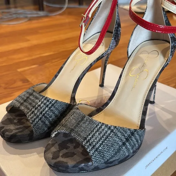 Jessica Simpson Sandals