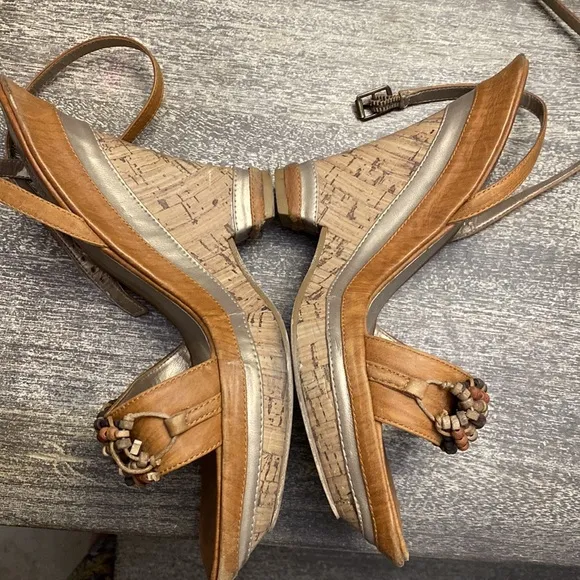 JLO Janelle Tanlea sandals with strap around ankle