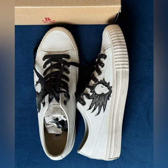 John Varvatos Smushing Skull Low Top sneakers, 9,5 men’s. Brand New.