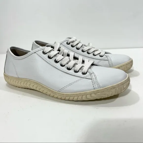 JOHN VARVATOS Star USA Hatton Low Top Leather Sneakers, White, Size 7, NWOT!