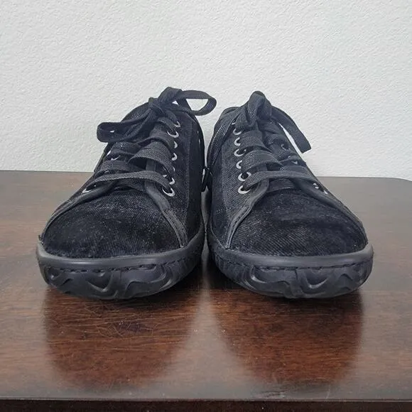 John Varvatos USA Black Low Top Hattan Brushed Velvet Sneakers Mens Sz 7 Classic