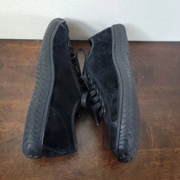 John Varvatos USA Black Low Top Hattan Brushed Velvet Sneakers Mens Sz 7 Classic